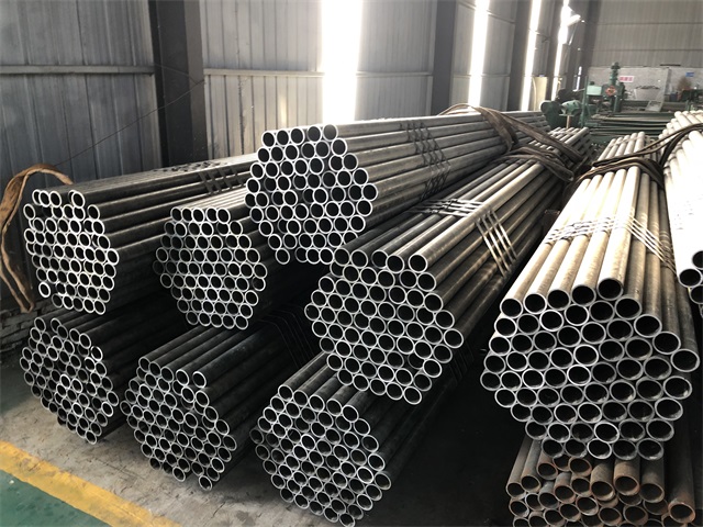 内江小口径厚壁无缝钢管