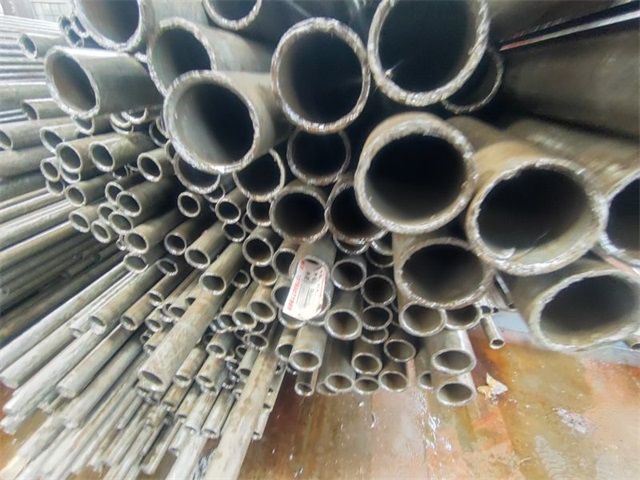 内江大口径精密无缝钢管