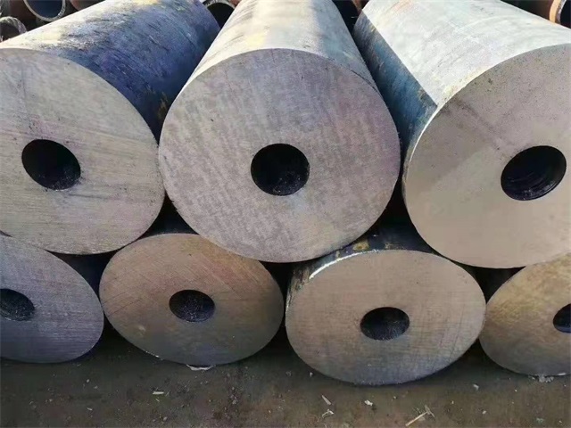 内江35crmo厚壁无缝钢管